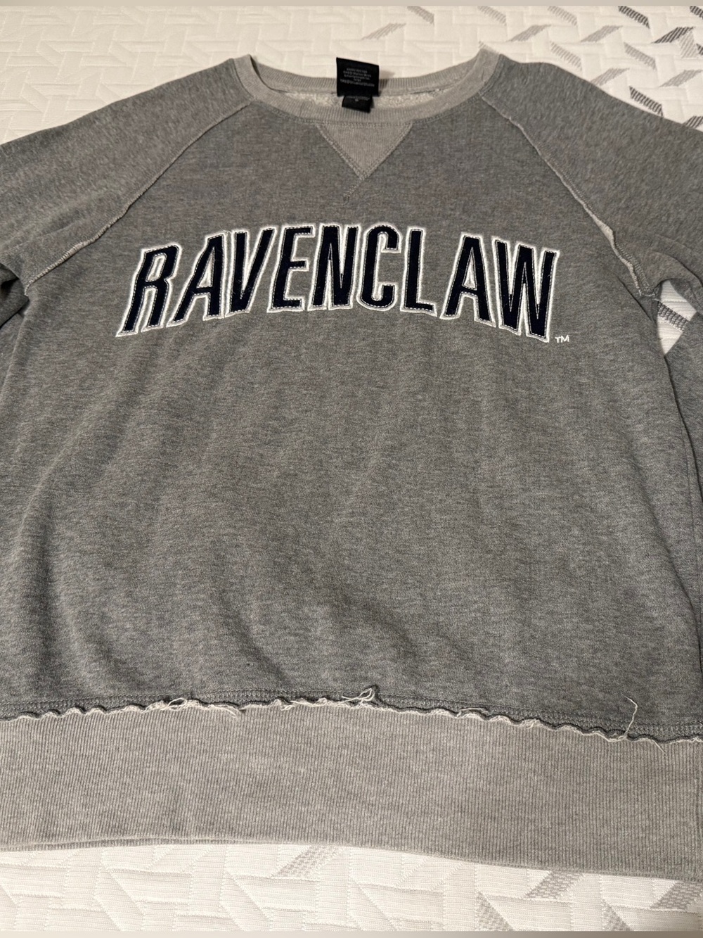Universal Studios Grey Harry Potter Sweatshirt Ravenclaw House